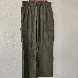 Cotton On Baggy Jeans In color Green Size 6 in Good Condition
